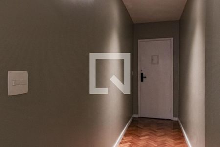 Hall de entrada de apartamento à venda com 3 quartos, 120m² em Copacabana, Rio de Janeiro