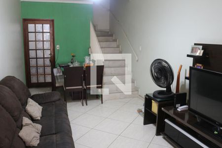 Sala de casa à venda com 2 quartos, 140m² em Olímpico, São Caetano do Sul