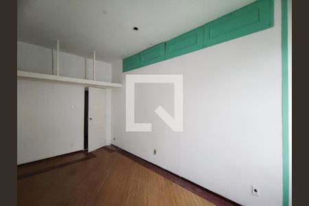 Quarto 1 de apartamento à venda com 2 quartos, 150m² em Copacabana, Rio de Janeiro