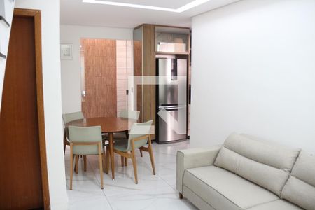 Sala de casa à venda com 3 quartos, 140m² em Pindorama, Belo Horizonte