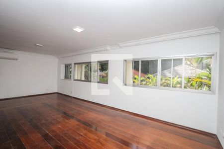 Sala de apartamento para alugar com 4 quartos, 175m² em Jardim Paulista, São Paulo