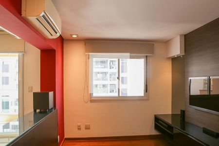 Sala de apartamento à venda com 4 quartos, 150m² em Perdizes, São Paulo