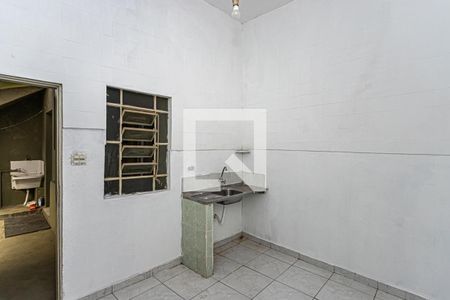 Cozinha de casa para alugar com 1 quarto, 50m² em Vila Picinin, São Paulo