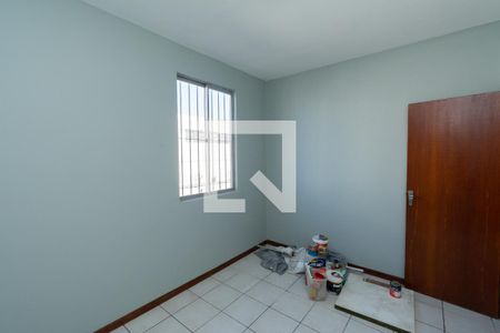 Quarto 2 de apartamento para alugar com 3 quartos, 62m² em Tirol (Barreiro), Contagem