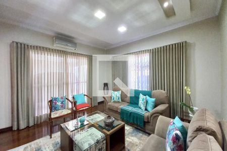 Sala de casa à venda com 3 quartos, 220m² em Jardim Cura D’ars, Campinas