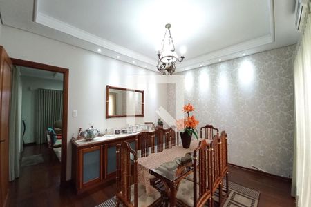 Sala de Jantar de casa à venda com 3 quartos, 220m² em Jardim Cura D’ars, Campinas