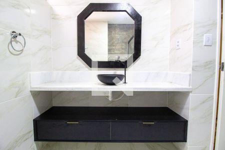 Banheiro da Suíte de apartamento para alugar com 2 quartos, 85m² em Centro, Sorocaba