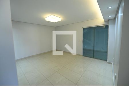 Sala de casa para alugar com 3 quartos, 227m² em Setor Bueno, Goiânia