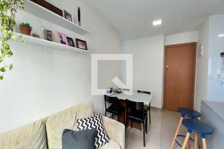 Sala de apartamento à venda com 1 quarto, 44m² em Parque Industrial, Campinas