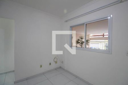 Sala de casa para alugar com 2 quartos, 70m² em Vila Ema, São Paulo