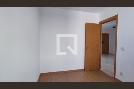 Quarto  de apartamento à venda com 2 quartos, 42m² em Chacaras Reunidas Santa Terezinha, Contagem