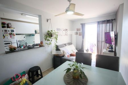 Sala de apartamento para alugar com 3 quartos, 60m² em Taquara, Rio de Janeiro