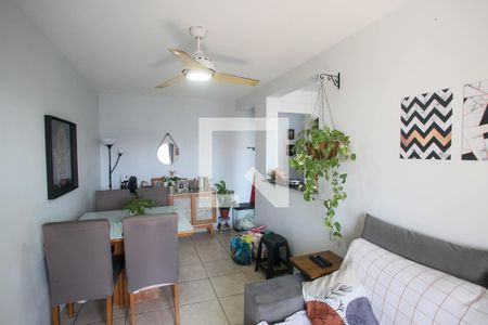 Sala de apartamento para alugar com 3 quartos, 60m² em Taquara, Rio de Janeiro