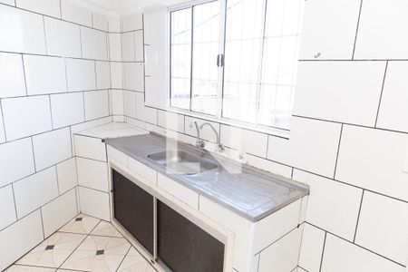 Sala / Cozinha de casa para alugar com 2 quartos, 71m² em Jardim Palmira, Guarulhos