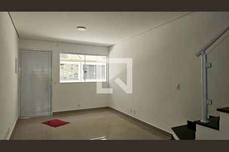 Sala  de casa de condomínio para alugar com 2 quartos, 77m² em Campo Grande, São Paulo