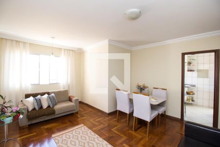 Sala de apartamento à venda com 3 quartos, 97m² em Fernão Dias, Belo Horizonte