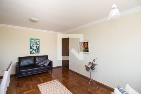 Sala de apartamento à venda com 3 quartos, 97m² em Fernão Dias, Belo Horizonte