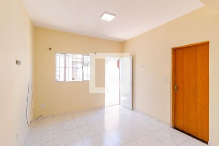 Sala de casa para alugar com 2 quartos, 50m² em Jardim Guiomar, Carapicuíba