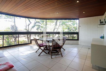 Varanda de apartamento à venda com 2 quartos, 120m² em Barra da Tijuca, Rio de Janeiro