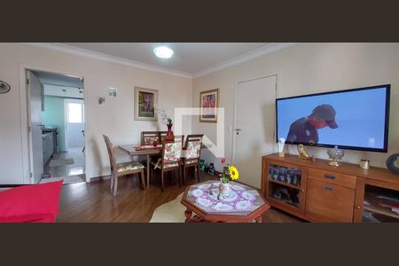 Sala de apartamento à venda com 3 quartos, 90m² em Pinheirinho, Santo André