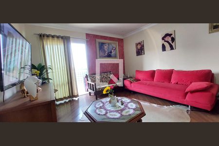 Sala de apartamento para alugar com 3 quartos, 90m² em Pinheirinho, Santo André