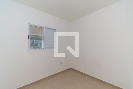 Quarto 2 de apartamento para alugar com 2 quartos, 38m² em Vila Marieta, São Paulo