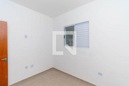 Quarto 2 de apartamento para alugar com 2 quartos, 38m² em Vila Marieta, São Paulo