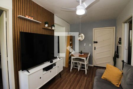 Sala de apartamento à venda com 3 quartos, 59m² em Vila Nova, Porto Alegre