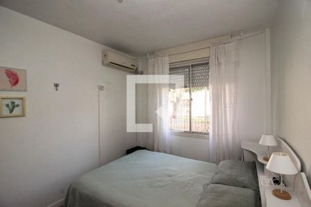 Quarto 1 de apartamento à venda com 3 quartos, 59m² em Vila Nova, Porto Alegre