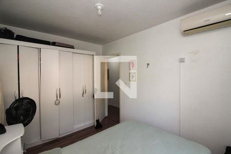 Quarto 1 de apartamento à venda com 3 quartos, 59m² em Vila Nova, Porto Alegre