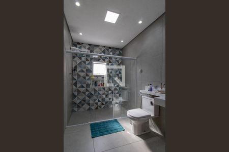 Casa à venda com 198m², 3 quartos e 2 vagas Casa à venda com 198m², 3 quartos e 2 vagasBanheiro 2