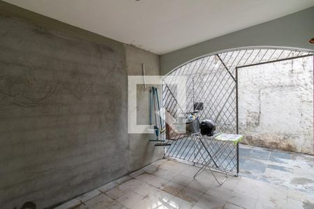 Casa à venda com 198m², 3 quartos e 2 vagas Casa à venda com 198m², 3 quartos e 2 vagasArea de Serviço