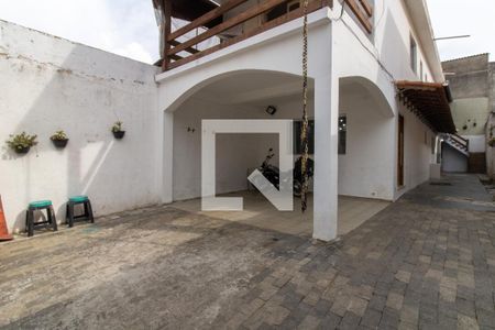 Casa à venda com 198m², 3 quartos e 2 vagas Casa à venda com 198m², 3 quartos e 2 vagasGaragem