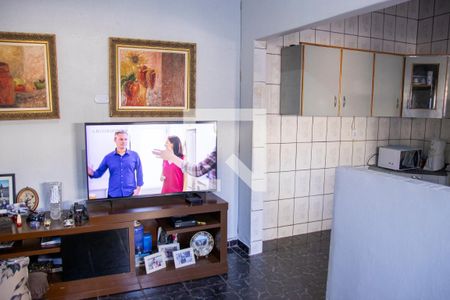 Sala de casa para alugar com 1 quarto, 72m² em Vila Itatiaia , Goiânia