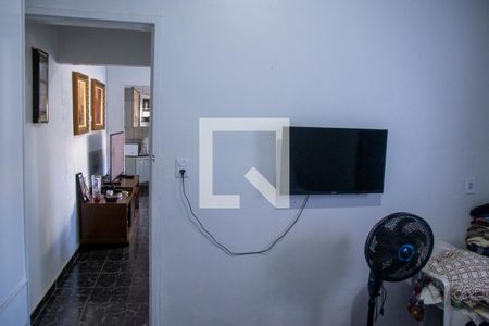 Quarto de casa para alugar com 1 quarto, 72m² em Vila Itatiaia , Goiânia