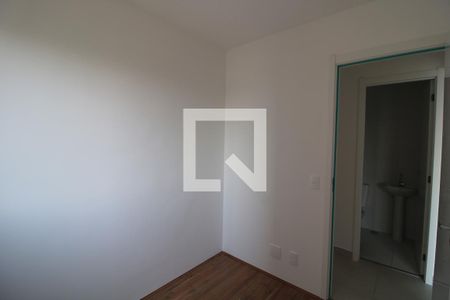 Quarto 1 de apartamento para alugar com 2 quartos, 32m² em Socorro, São Paulo