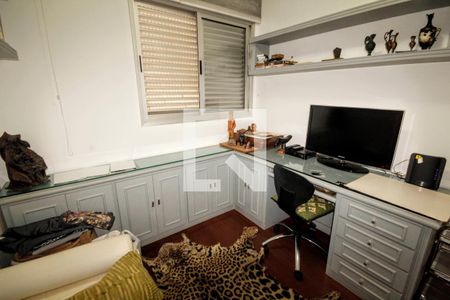 Apartamento à venda com 3 quartos, 86m² em Funcionários, Belo Horizonte