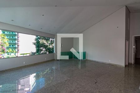 Sala de casa à venda com 5 quartos, 292m² em Santa Lúcia, Belo Horizonte