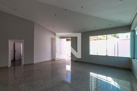 Sala de casa à venda com 5 quartos, 292m² em Santa Lúcia, Belo Horizonte