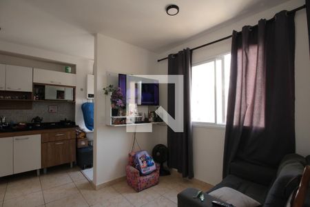 Sala de apartamento para alugar com 2 quartos, 36m² em Paraíso do Morumbi, São Paulo