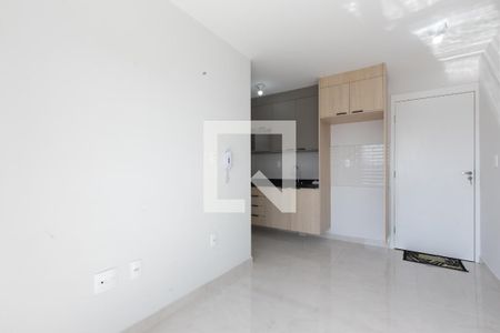 Sala de apartamento para alugar com 2 quartos, 38m² em Vila Carmosina, São Paulo