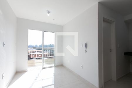 Sala de apartamento para alugar com 2 quartos, 38m² em Vila Carmosina, São Paulo