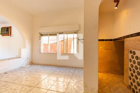 Sala de casa à venda com 5 quartos, 300m² em Igara, Canoas