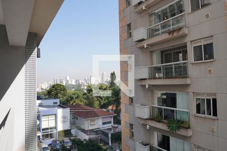 Varanda de kitnet/studio à venda com 1 quarto, 36m² em Pinheiros, São Paulo