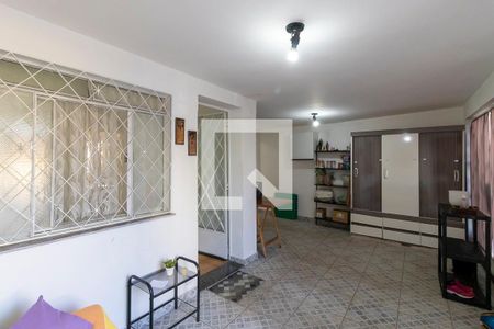 Segunda sala de casa à venda com 3 quartos, 150m² em Vila Industrial, Campinas