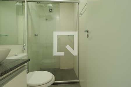 Banheiro  de kitnet/studio para alugar com 1 quarto, 27m² em Vila Amelia, Ribeirão Preto