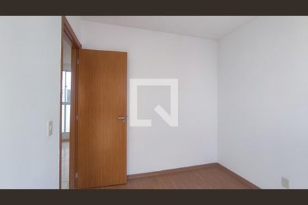 Quarto 2  de apartamento para alugar com 2 quartos, 44m² em Chacaras Reunidas Santa Terezinha, Contagem