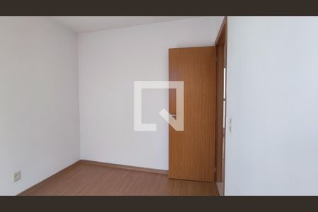 Quarto 1  de apartamento para alugar com 2 quartos, 44m² em Chacaras Reunidas Santa Terezinha, Contagem