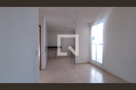 Sala de apartamento à venda com 2 quartos, 44m² em Chacaras Reunidas Santa Terezinha, Contagem