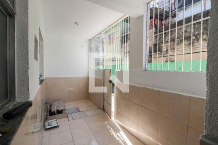 Varanda de casa para alugar com 2 quartos, 55m² em Centro, Nilópolis